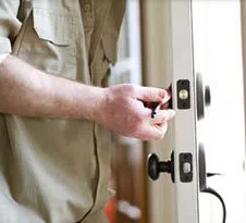 Tempe Locksmith Store Tempe, AZ 602-687-1383 - 15a-Lock-Change